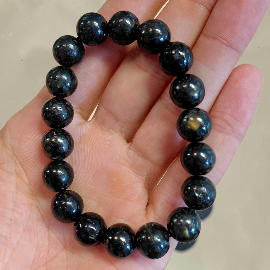 Nuummit Armband 10mm, aus Grönland Urgestein vom Polarkreis