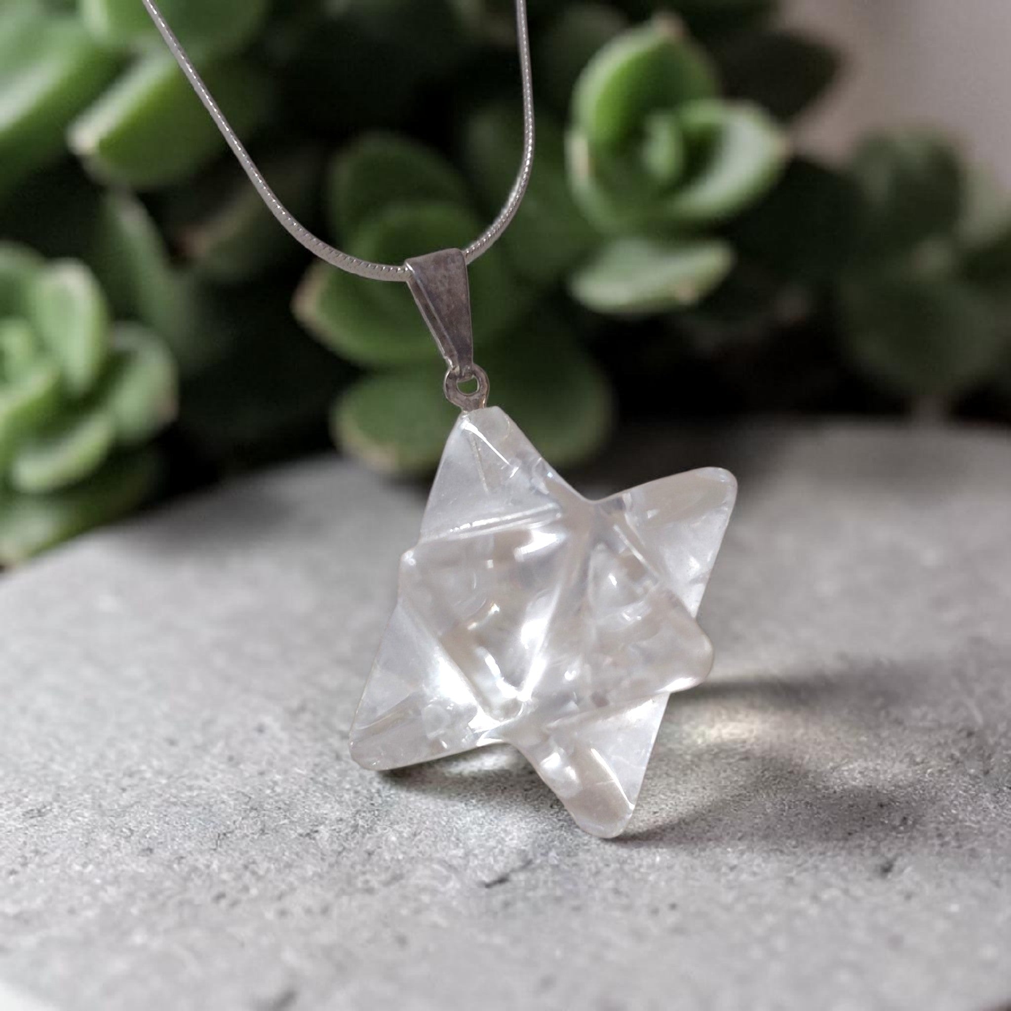 Bergkristall Merkaba Kettenanhänger