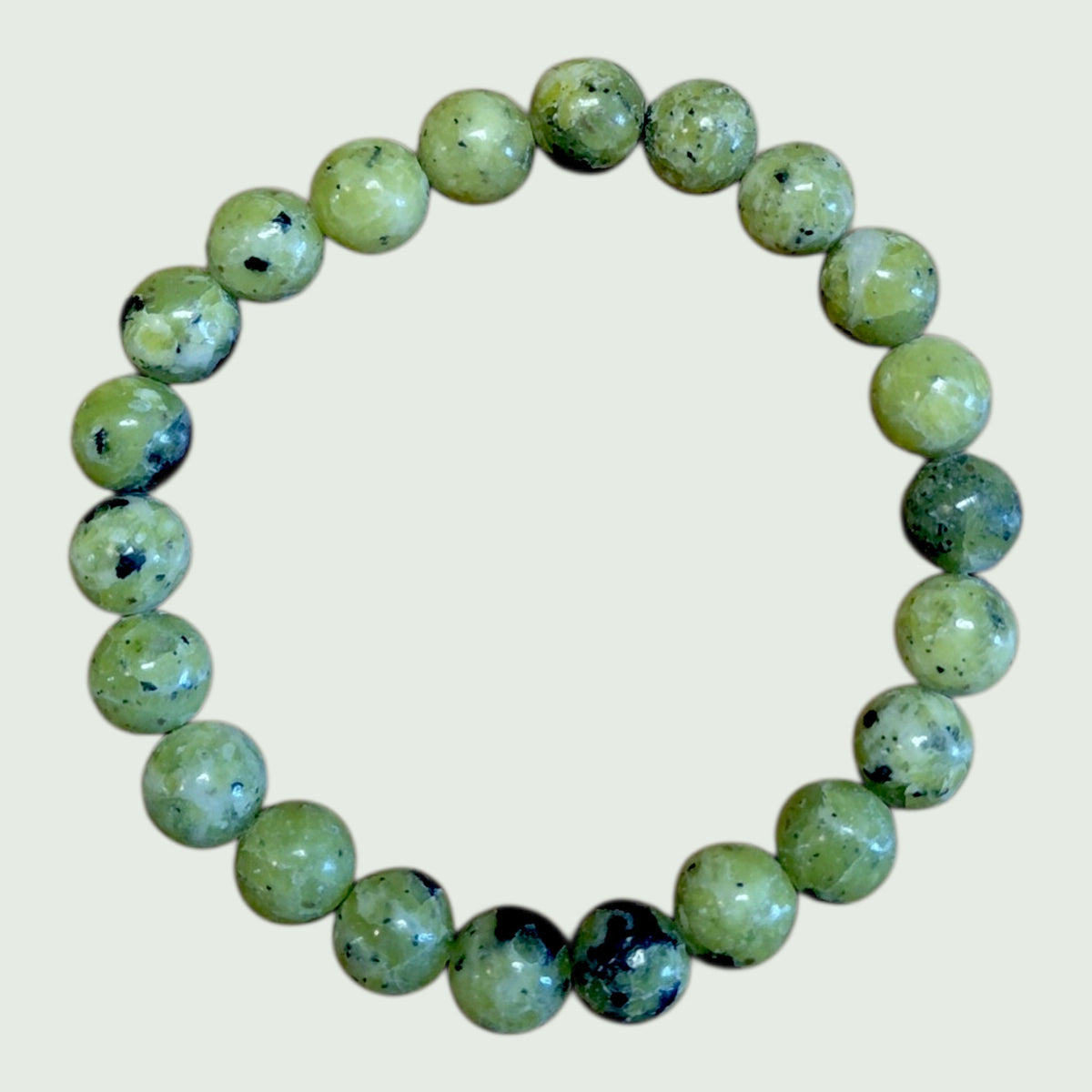 Lizardit (Serpentin) aus Norwegen, 8mm Gummiarmband