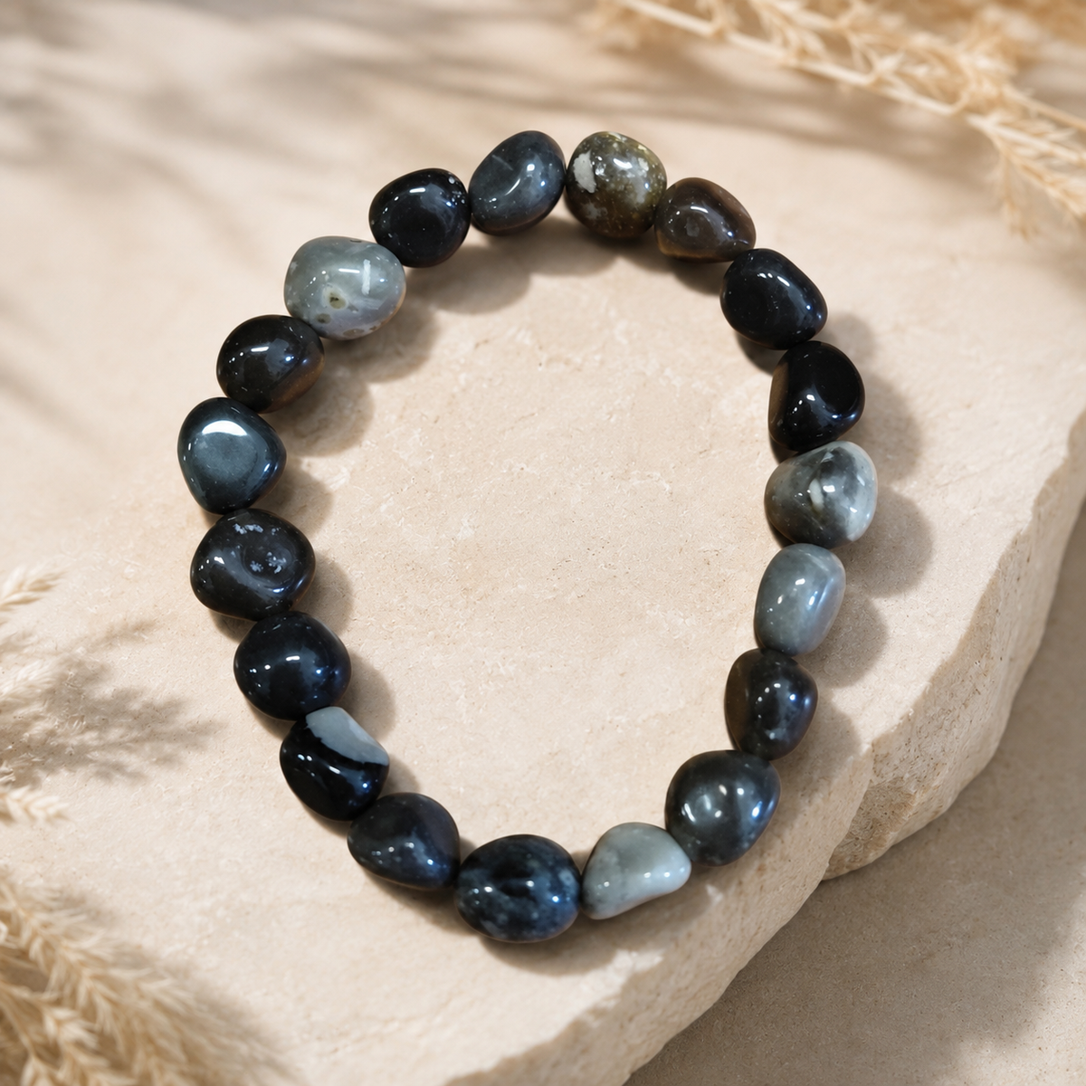Flint Armband, Feuerstein aus Dänemark, Nugget-Armband