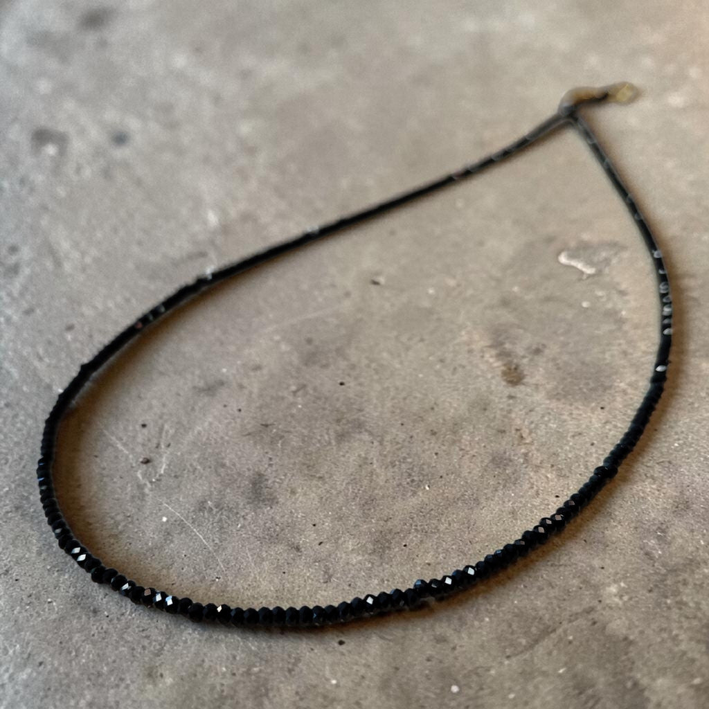 Spinell Kette Facett-Schliff