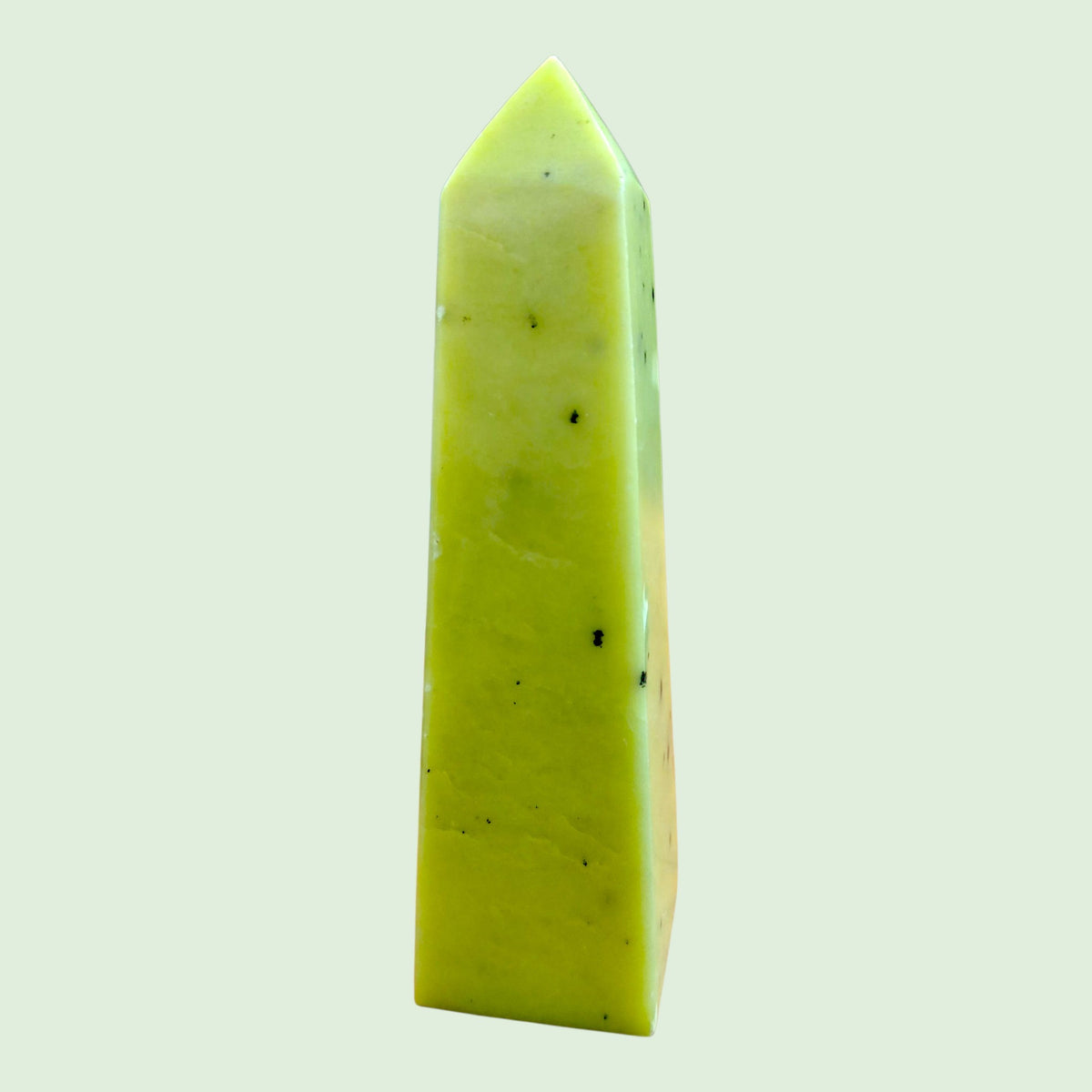 Serpentin Obelisk aus Pakistan